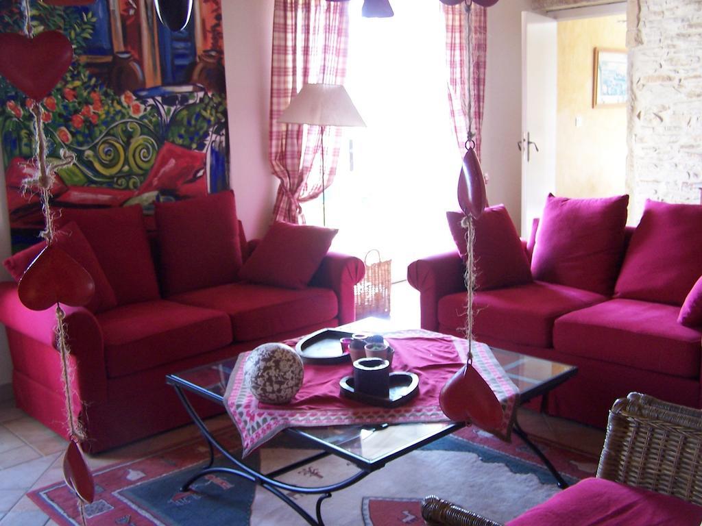 Clos De Pomeir Guest House Pommiers  Eksteriør bilde